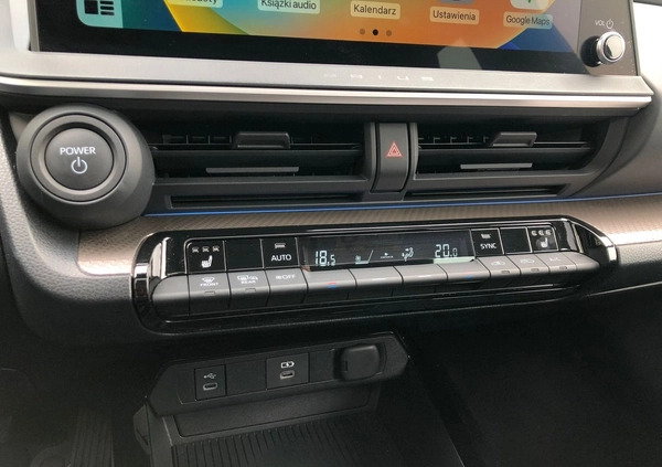 Toyota Prius cena 209900 przebieg: 6880, rok produkcji 2023 z Pleszew małe 596